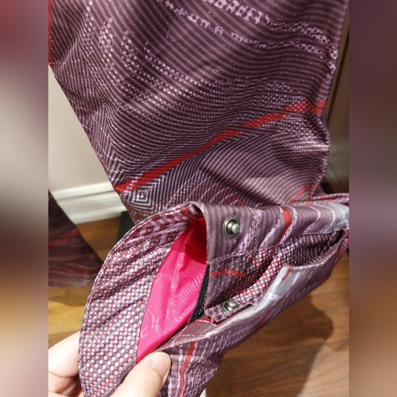 Small Oakley Snow Pants Regular Fit - Picture 3 of 11